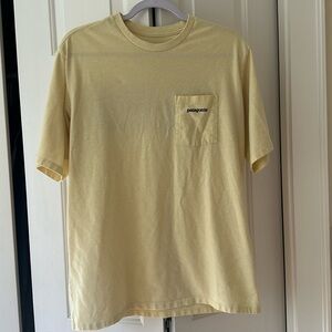 Men’s Patagonia Logo T (size Medium)